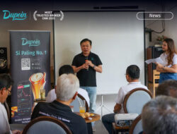 Dupoin Futures Gandeng Mercedes Benz Classic Club Indonesia Dorong Literasi Finansial Lewat Kolaborasi Komunitas