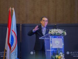 PTS: Bisnis atau Pengabdian?