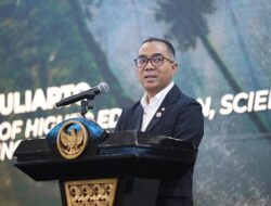 Mahasiswa, AI, dan Karakter