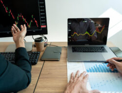 Monthly Close Strategy: Cara Mengamankan Profit dan Mengaudit Kinerja Trading Akhir Bulan