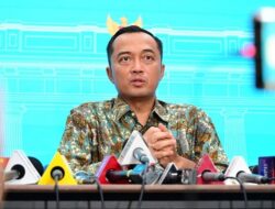 War Tiket Undangan Upacara HUT RI Diserbu Warga