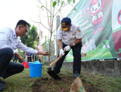 Peringati Tiga Tahun Beroperasi, LRT Jabodebek Tanam 123 Pohon dan Gelar Donor Darah