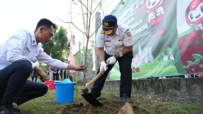 Peringati Tiga Tahun Beroperasi, LRT Jabodebek Tanam 123 Pohon dan Gelar Donor Darah