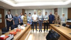 Ketua Kaukus Parlemen untuk Perdamaian Dunia DPR RI, Ahmad Doli Kurnia Tandjung, usai menerima audiensi bersama perwakilan Global Coalition for Quds and Palestine di Ruang Diplomasi BKSAP, Senayan, Jakarta, Rabu (16/9/2026).